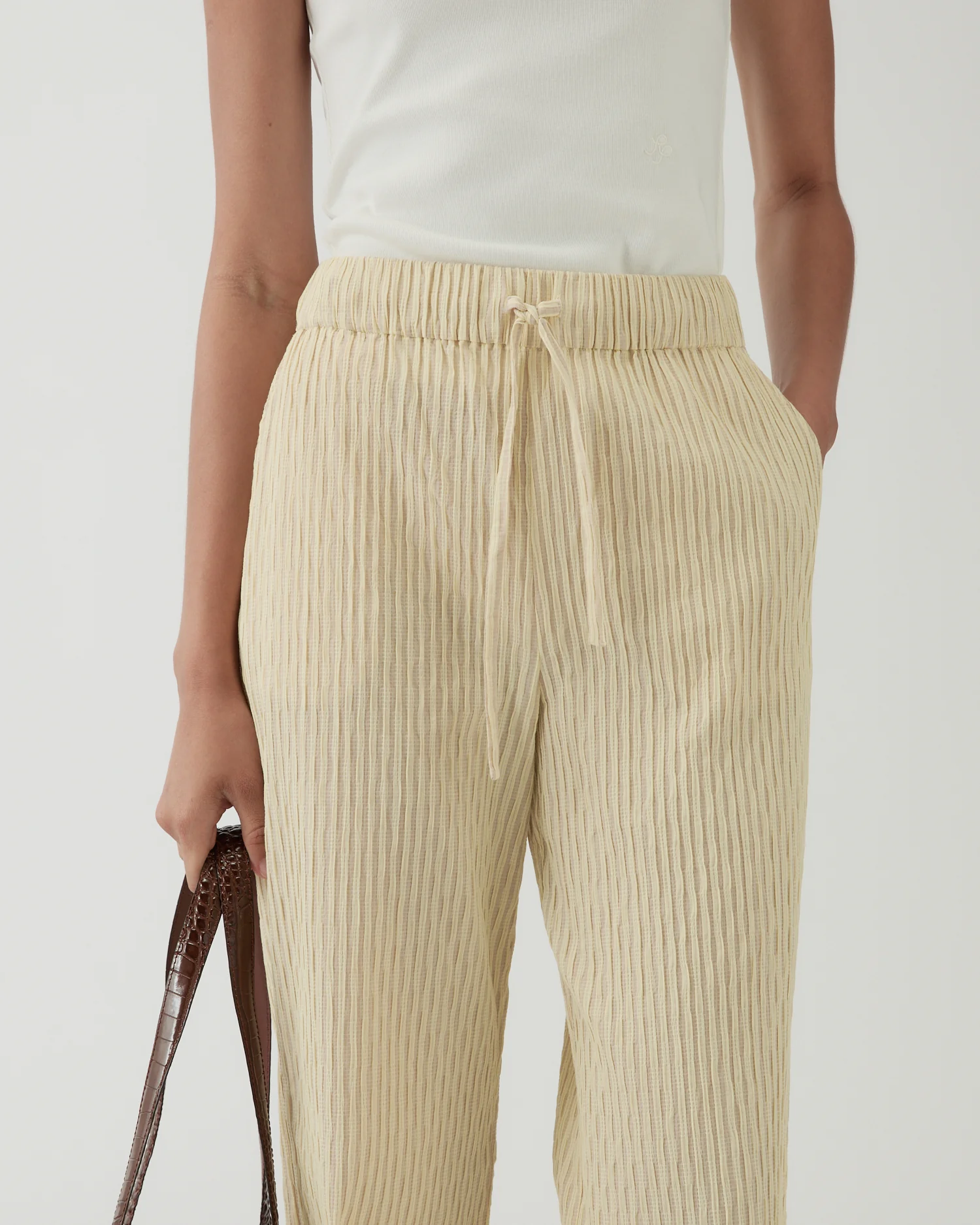 Andi Trousers Cotton Seersucker Stripe Yellow - Image 4