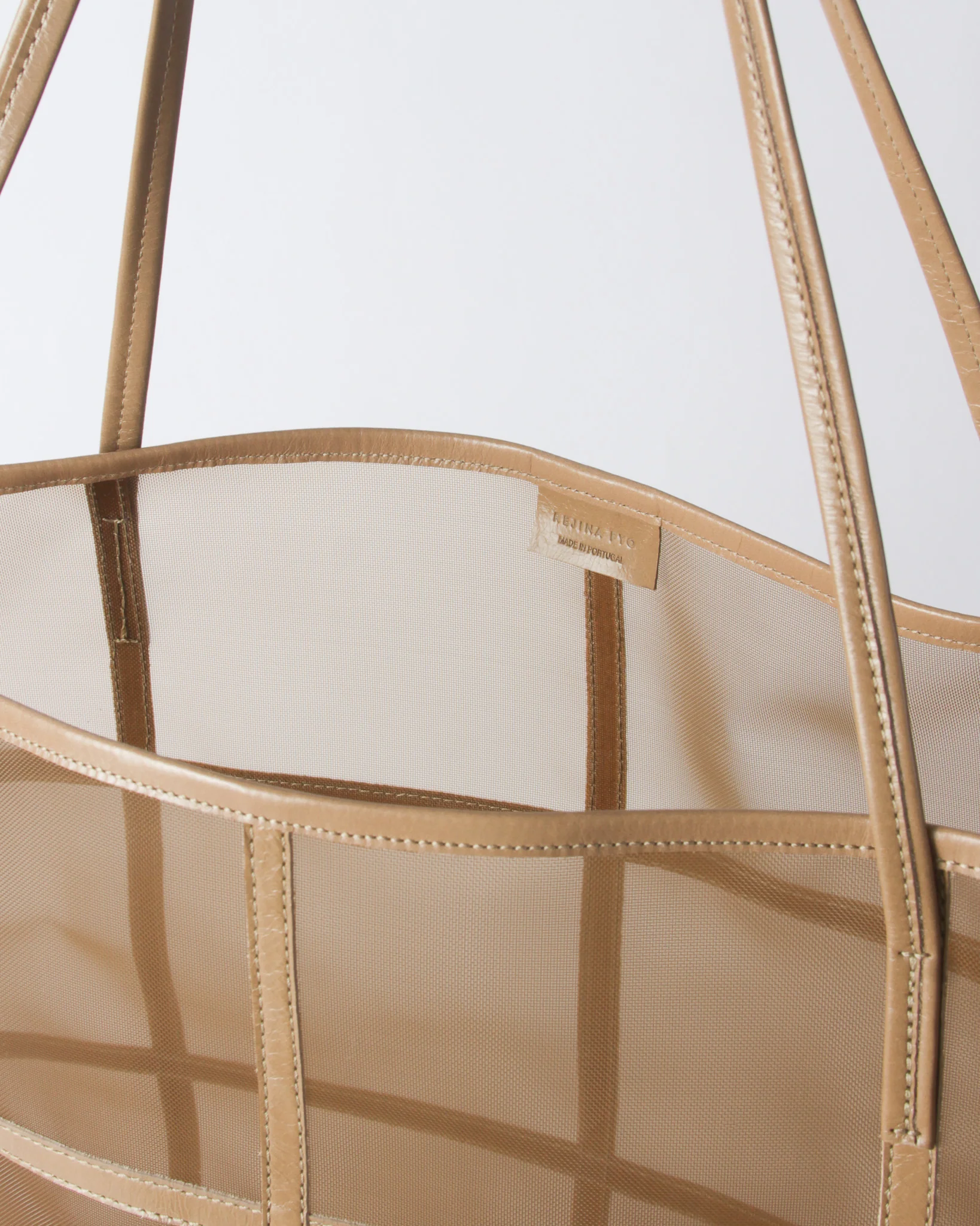 Ariah Tote Mesh + Leather Cappuccino - Image 5