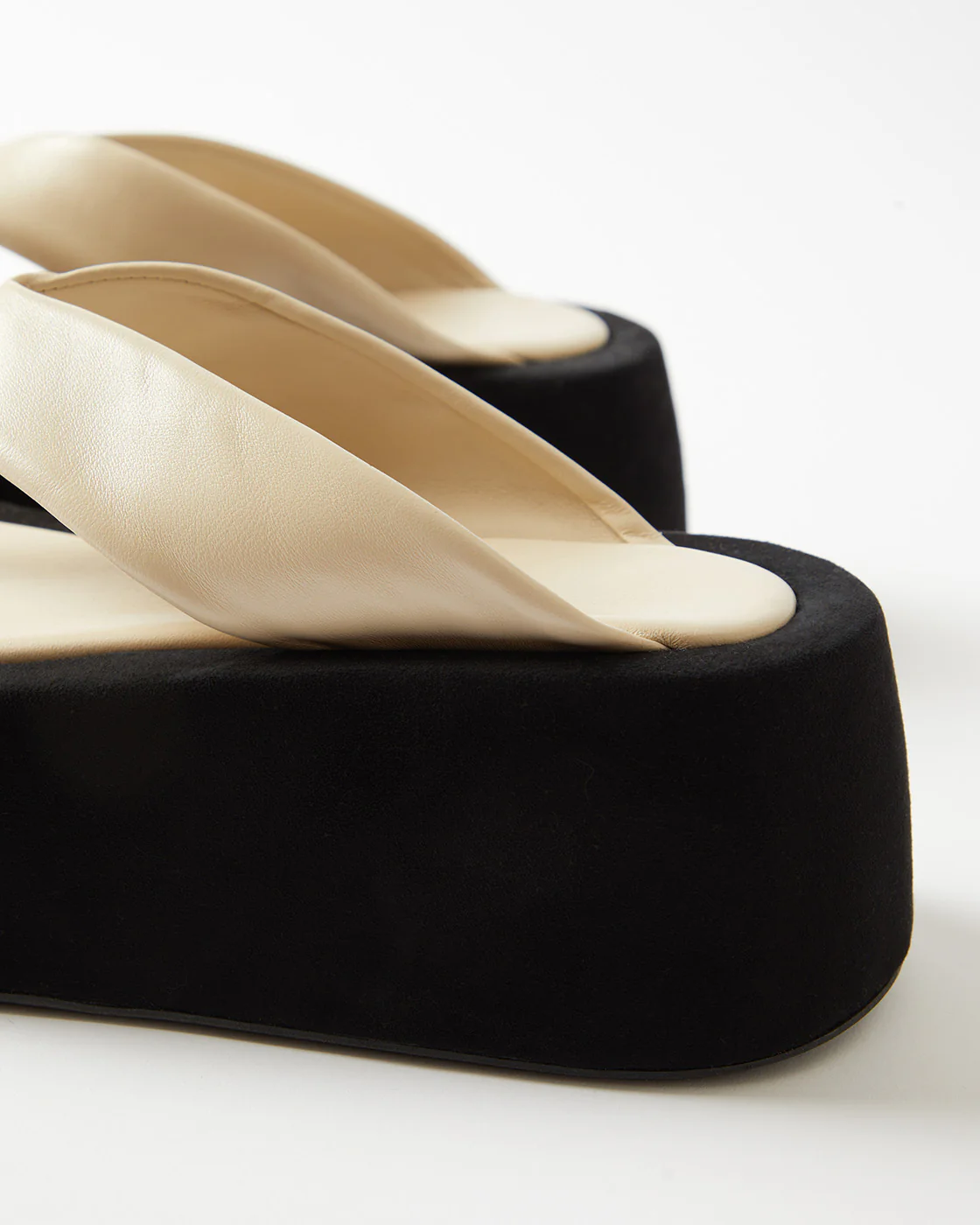 Nikki Slides Leather Nappa Ivory - Image 4