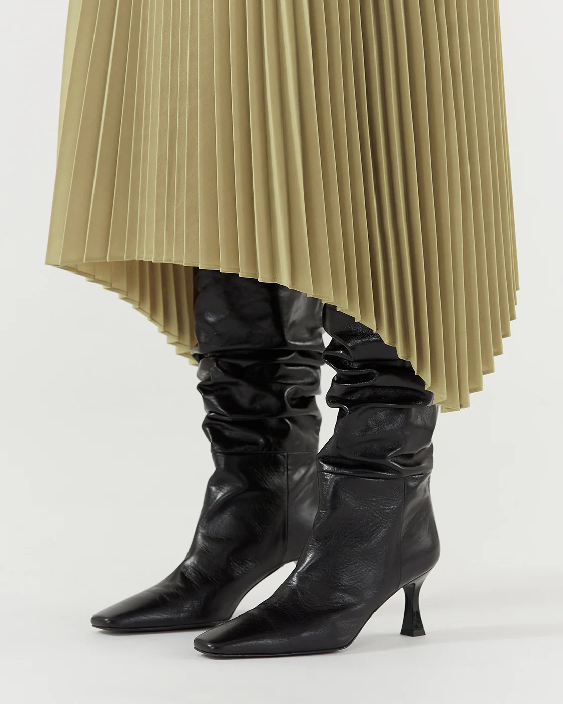 Slouchy Knee High Boot Leather Crinkle Shiny Black - Image 4