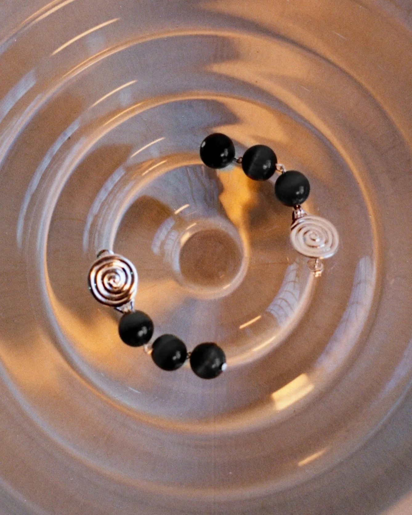 Swirl Droplet Earrings Silver Plated with Onyx - Image 3
